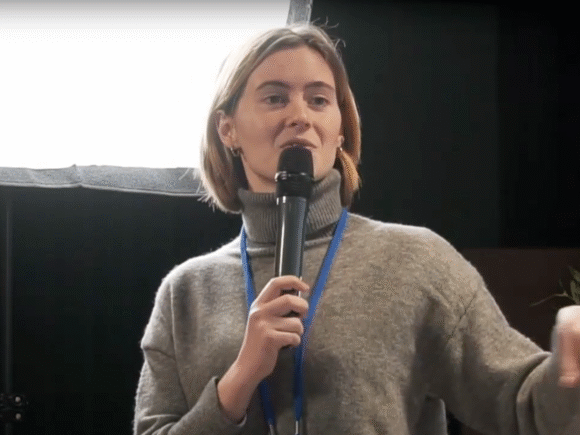 Portrait de Marthe Vienne, Chef de Projets chez BLOOM Association